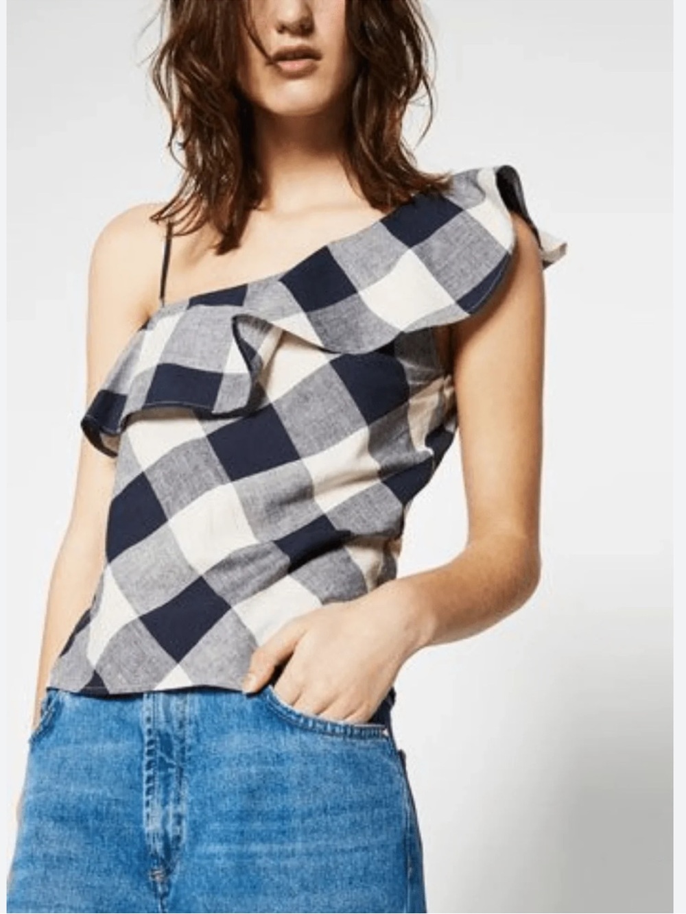 girl krazy One-Shoulder Ruffle Gingham Top in Navy and White